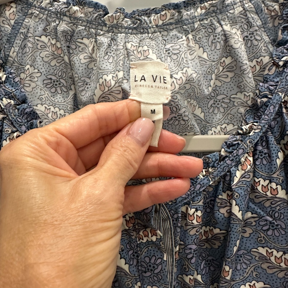 Stylish Blue Patterned Mini Dress - image 2